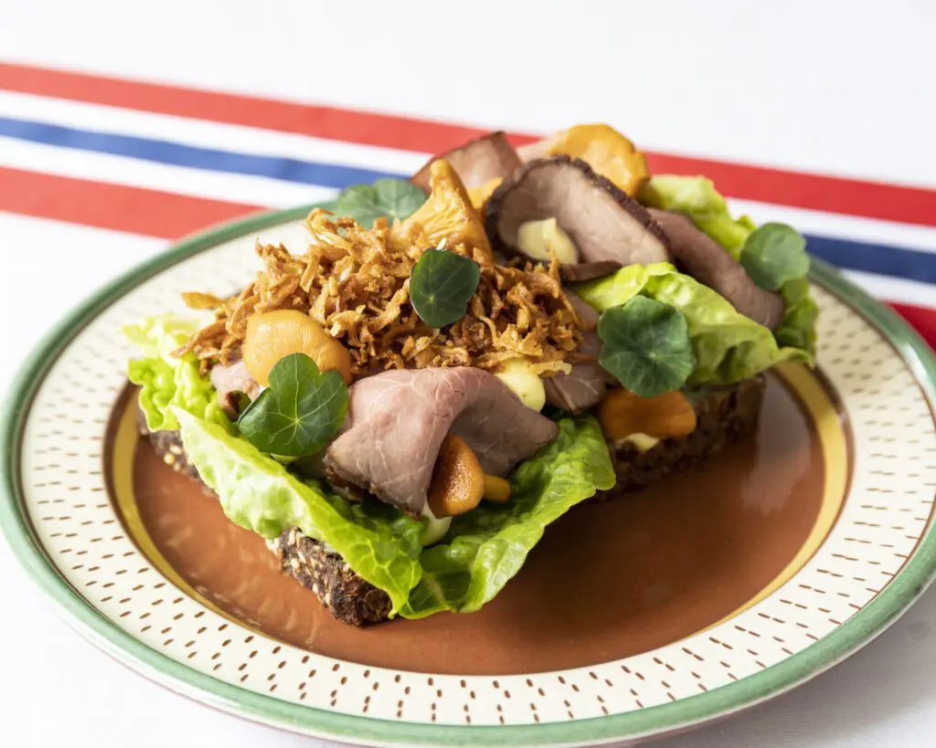 Smørbrød med roastbeef